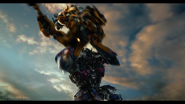 Transformers The Last Knight Theatrical Trailer HD Screenshot Gallery 393 (393 of 788)